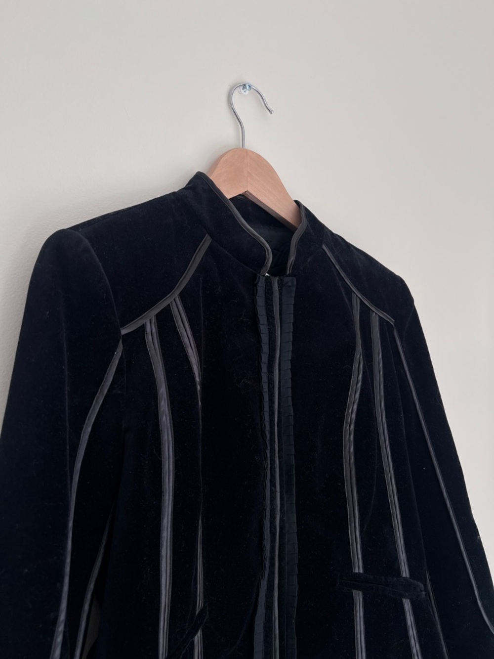 Black Women's Structured Velvet Jacket - Picture 2 of 6